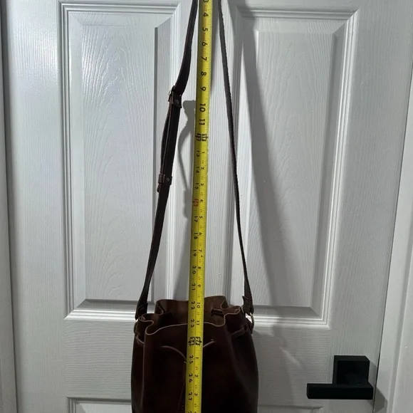 Portland Leather Brown Shoulder Bag - Picture 13 of 16